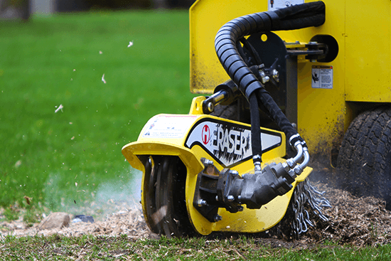 High efficiency piston motor on HGW30 stump grinder