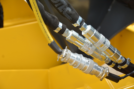 Holt M33 tree spade carrier photo